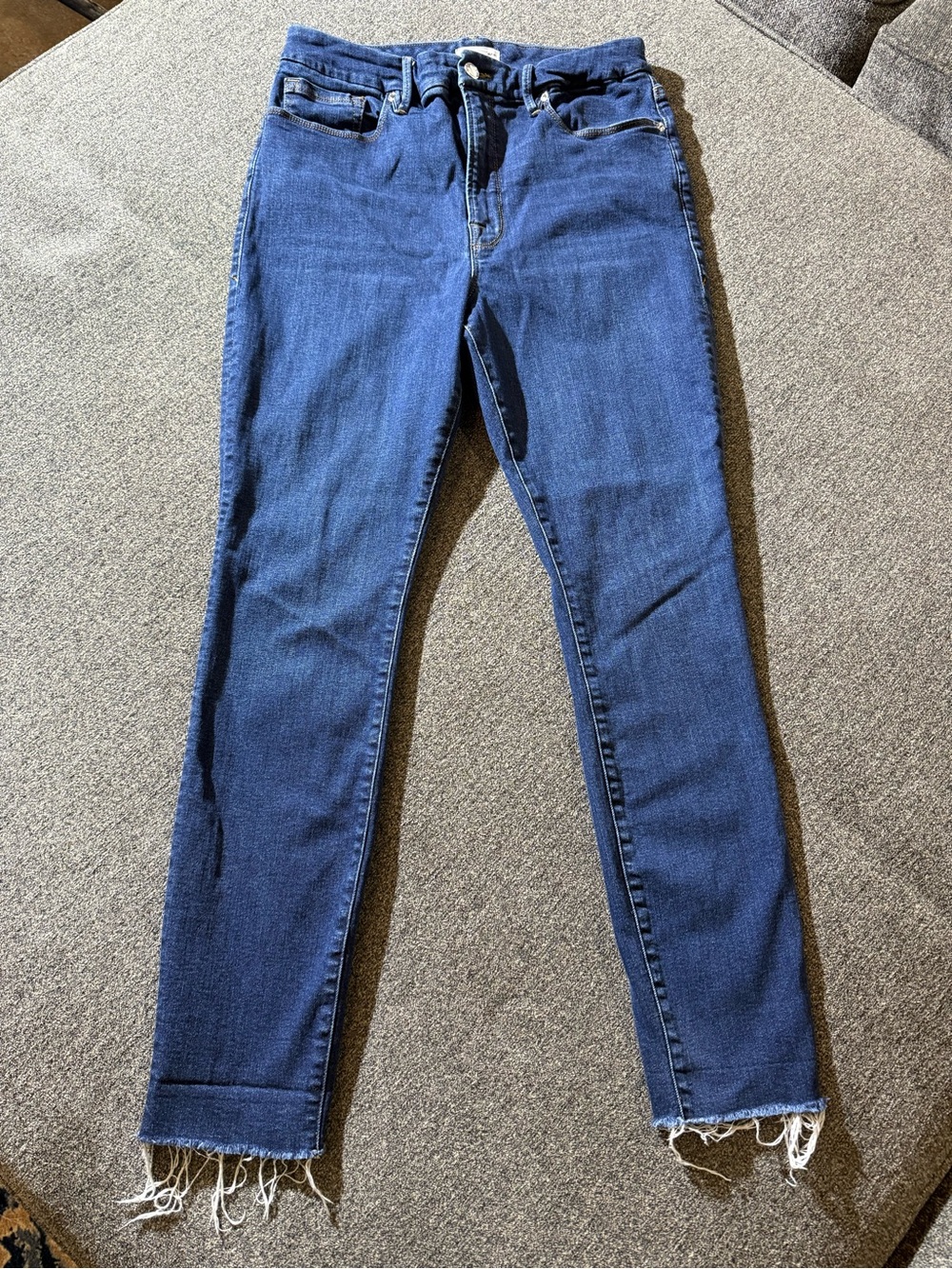 Good American  high Rise Skinny Jeans in Dark Blue